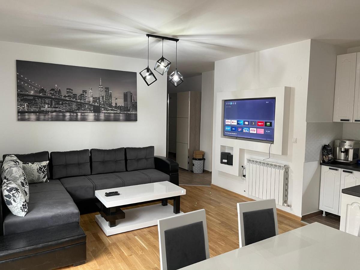 Royal Residence Apartmani 2 Pancsova Kültér fotó